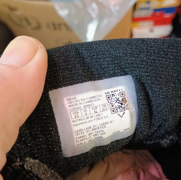 Merrell Men's Gray Hiking Shoes - Picture 8 of 9